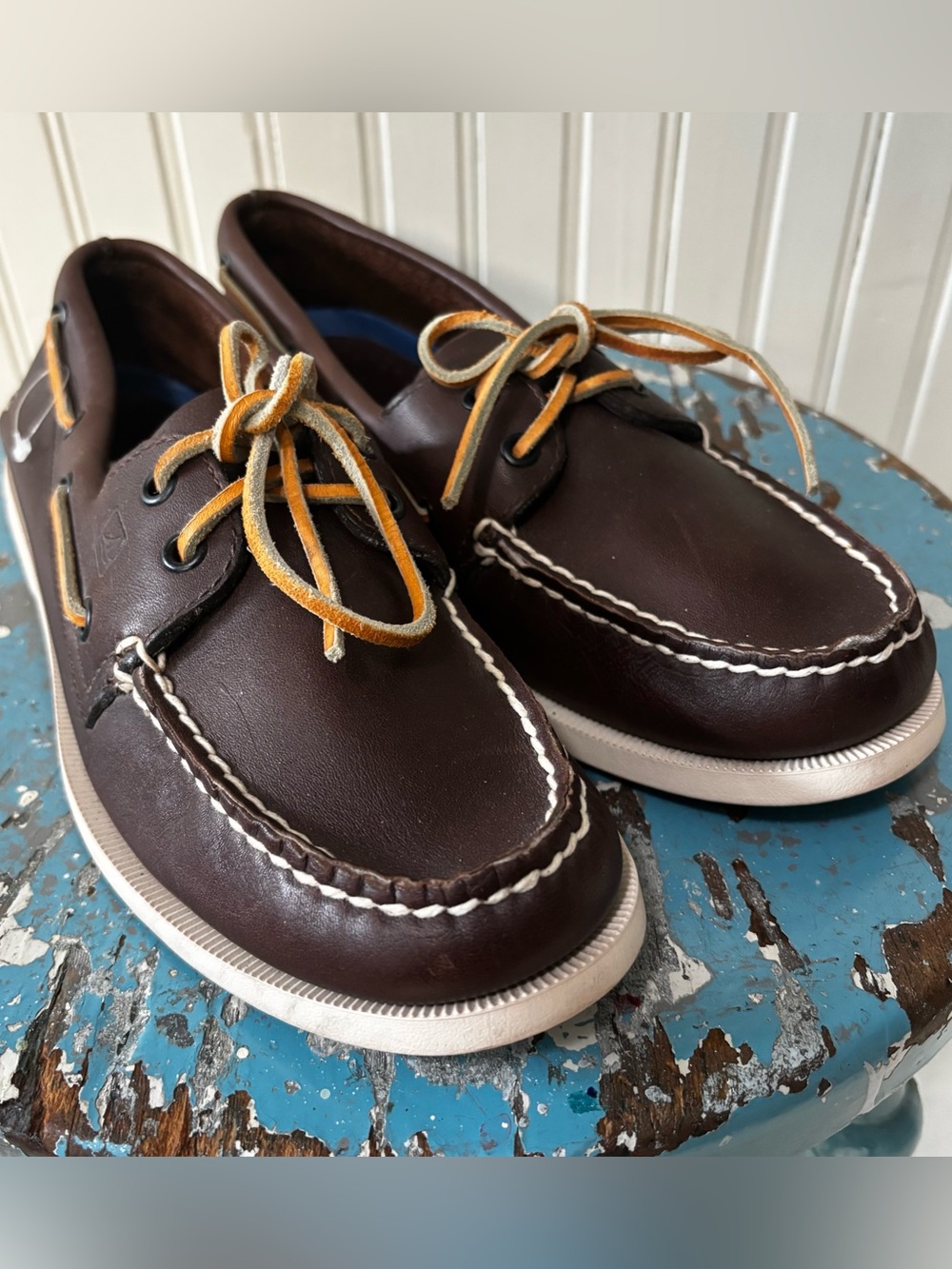 Sperry Chocolate Brown Leather Boat Shoes with Cream Soles Men’s 9